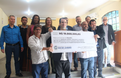 Cerimônia de Entrega do Cheque para Início das Obras do Novo Hospital Regional de Mendes